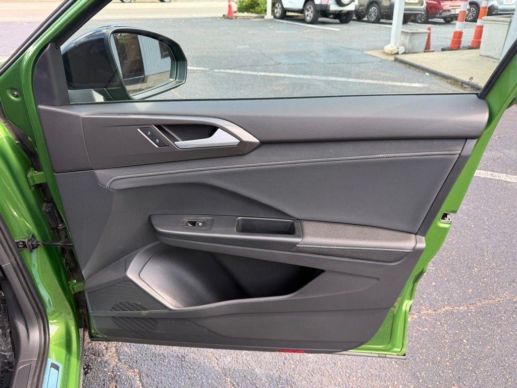 Volkswagen Taos SE 4Motion Black 2025