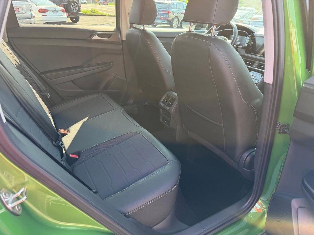 Volkswagen Taos SE 4Motion Black 2025