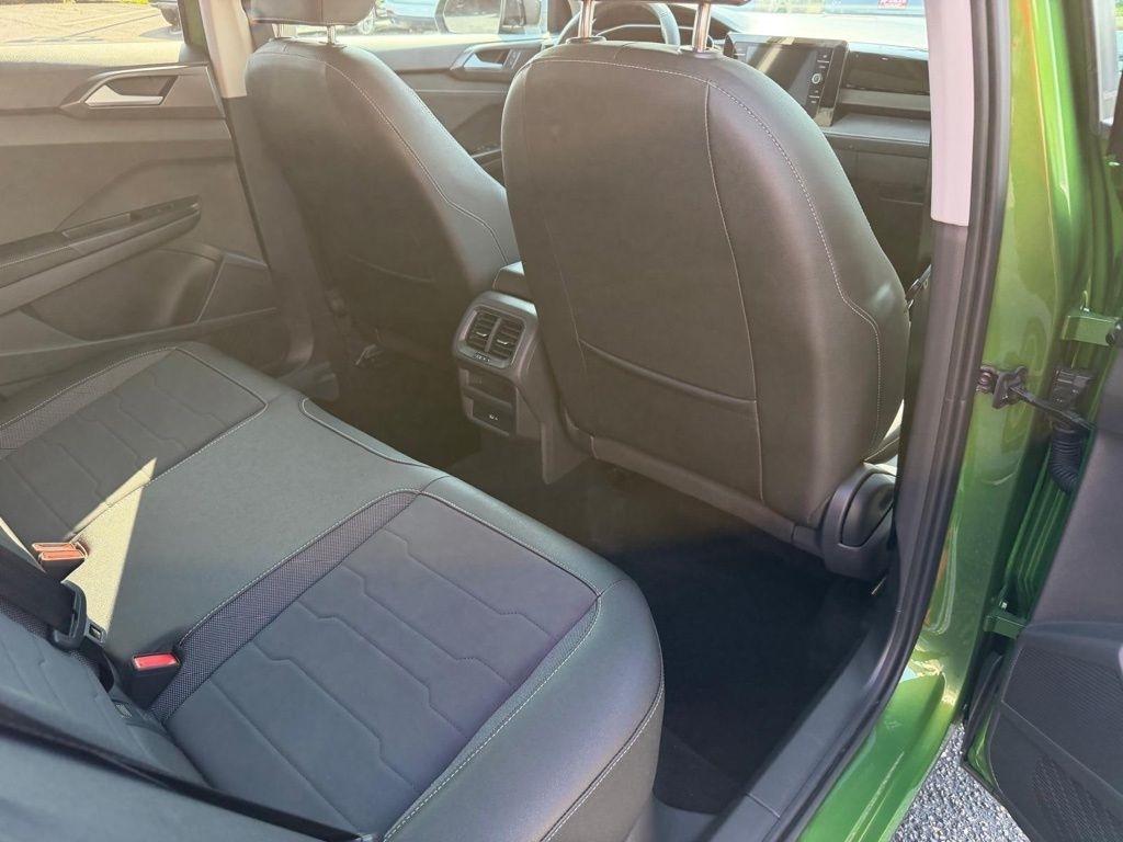 Volkswagen Taos SE 4Motion Black 2025