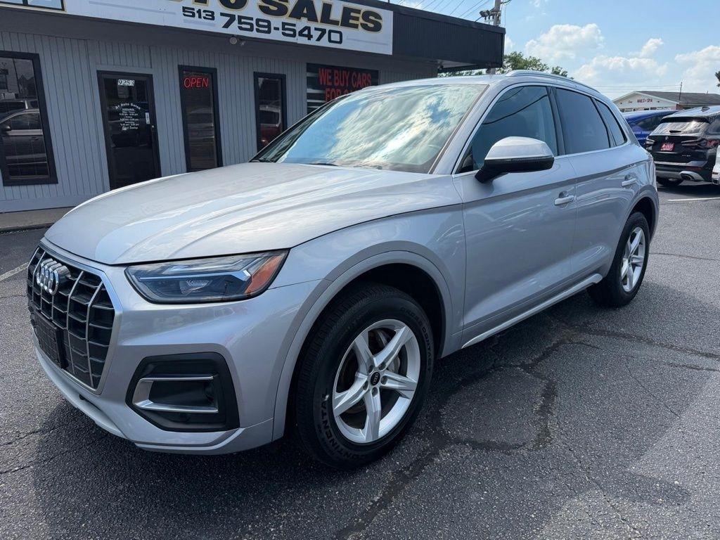 Audi Q5 2.0T Premium quattro 2023