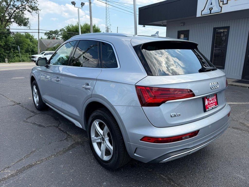 Audi Q5 2.0T Premium quattro 2023