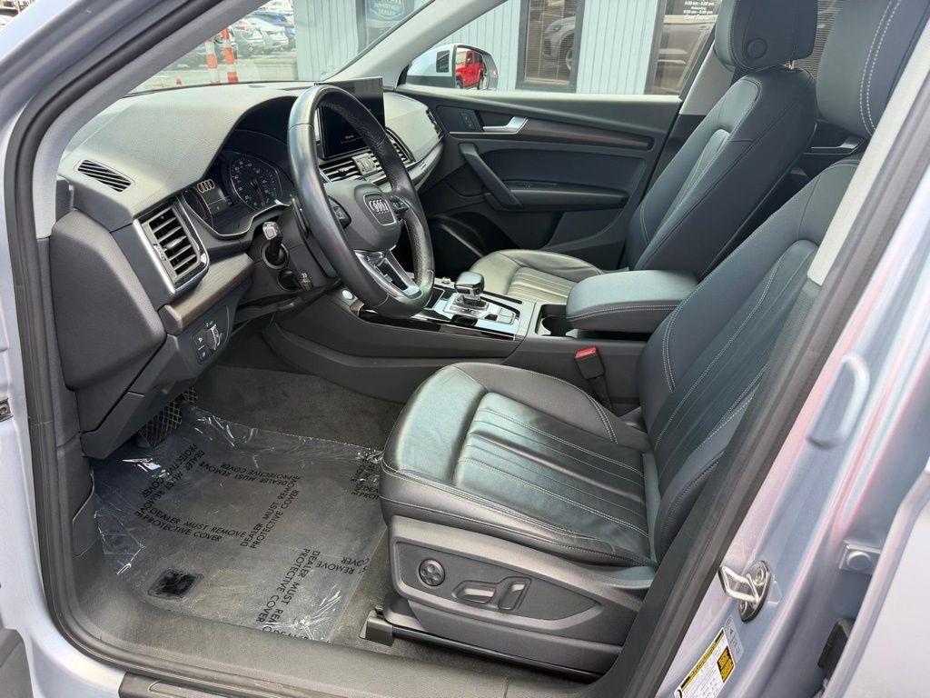 Audi Q5 2.0T Premium quattro 2023