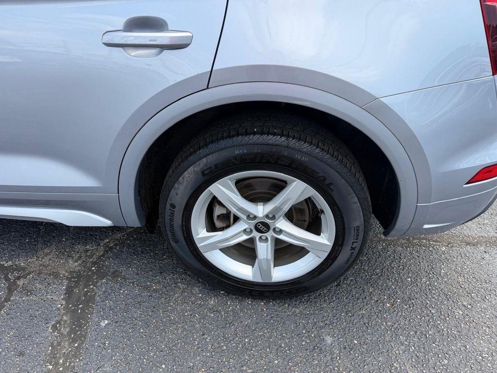 Audi Q5 2.0T Premium quattro 2023