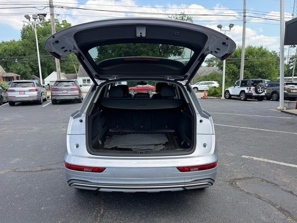 Audi Q5 2.0T Premium quattro 2023