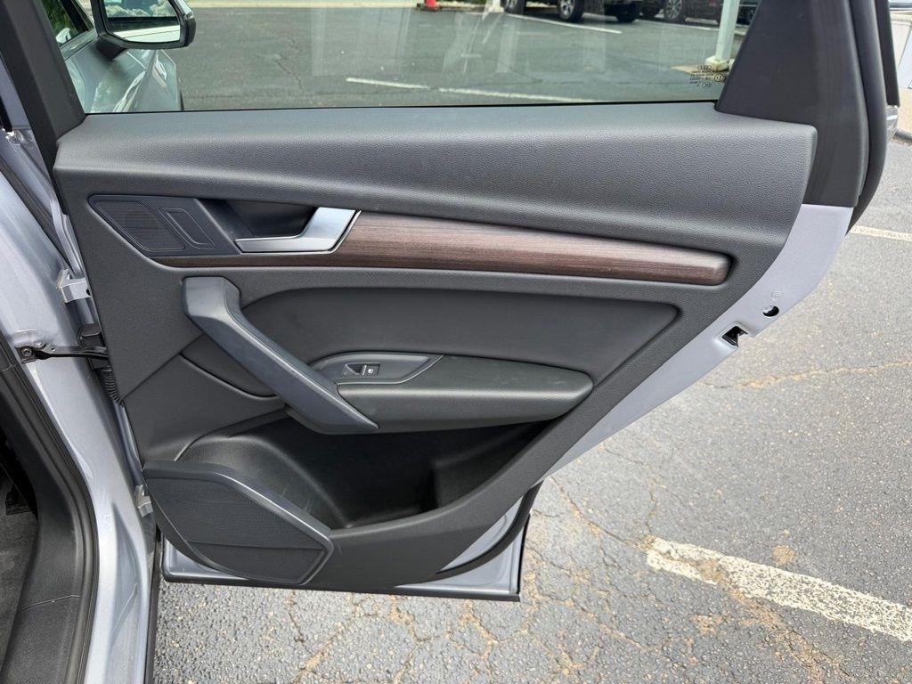 Audi Q5 2.0T Premium quattro 2023