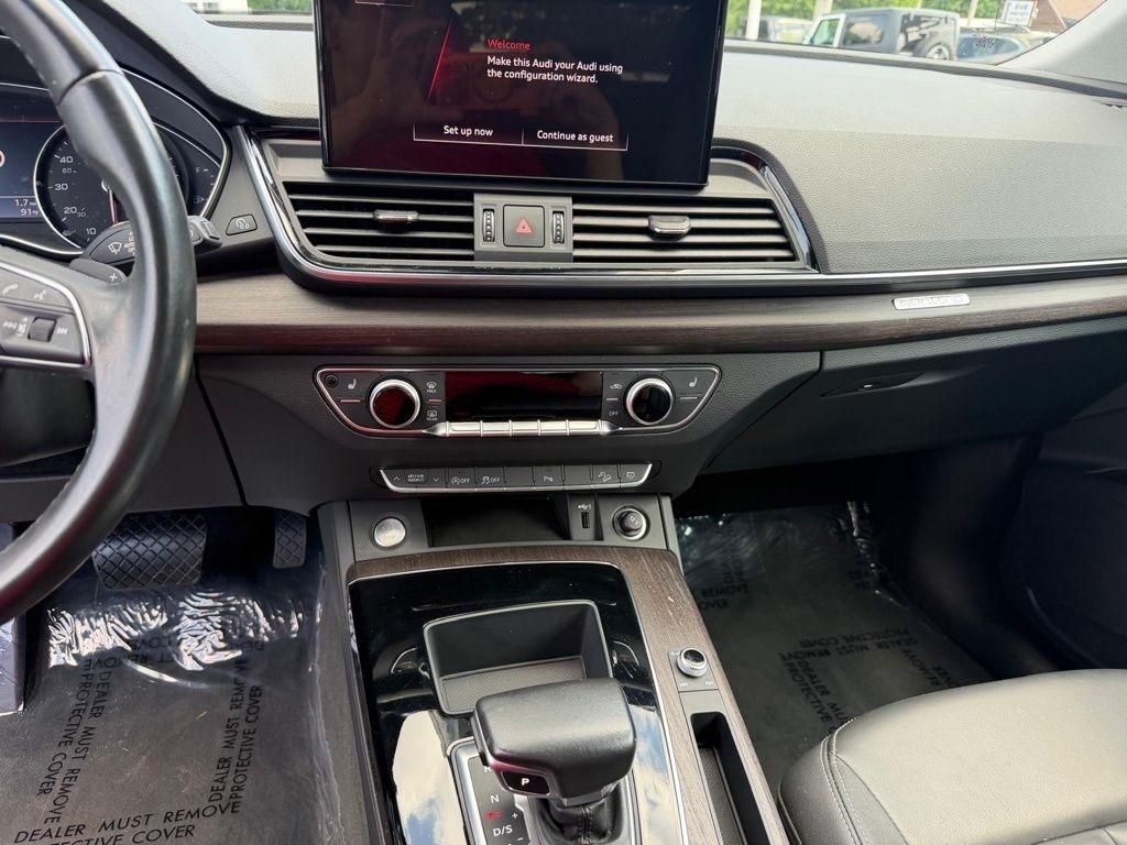 Audi Q5 2.0T Premium quattro 2023