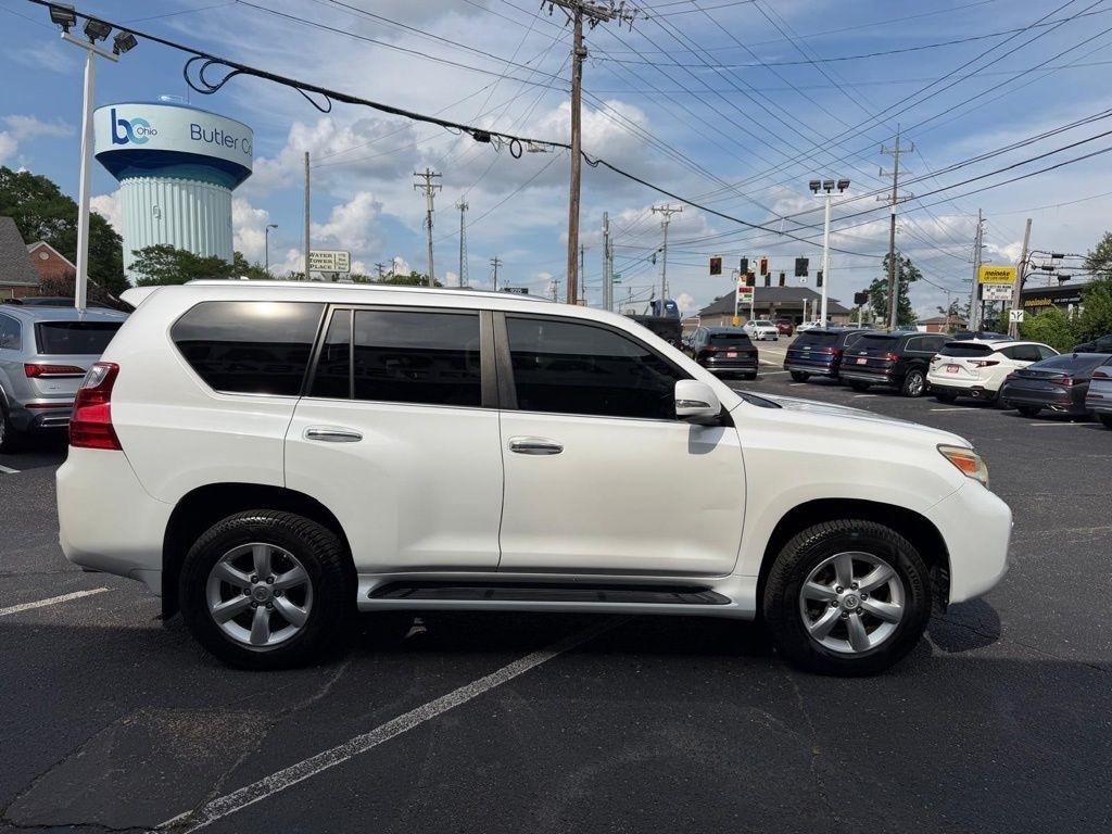 Lexus GX 460 Sport Utility 2011