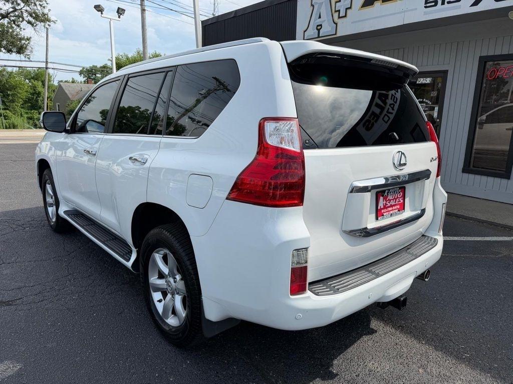 Lexus GX 460 Sport Utility 2011