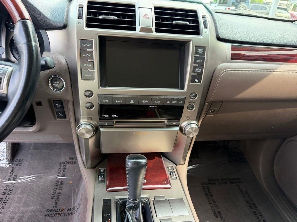 Lexus GX 460 Sport Utility 2011
