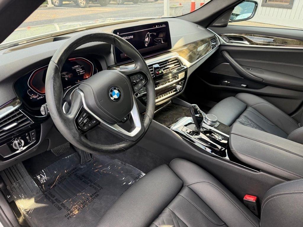 BMW 5-Series 530i xDrive 2021