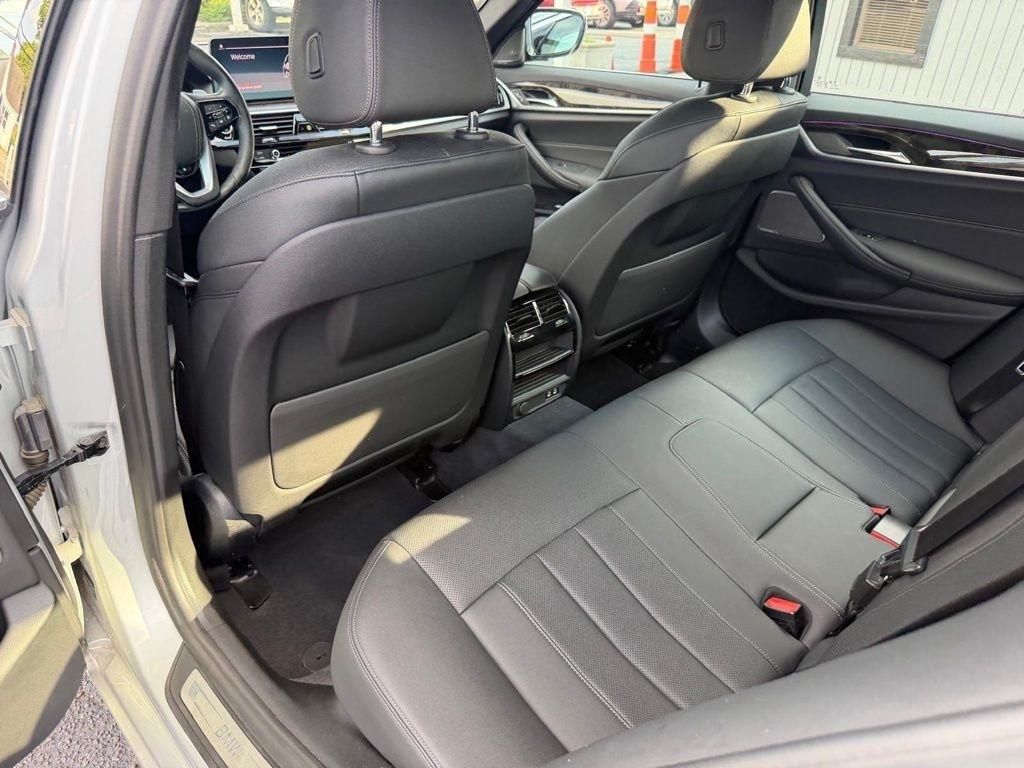 BMW 5-Series 530i xDrive 2021