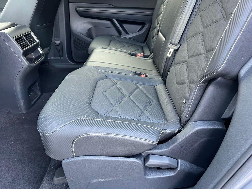 Volkswagen Atlas Cross Sport SE 4MOTION 2024