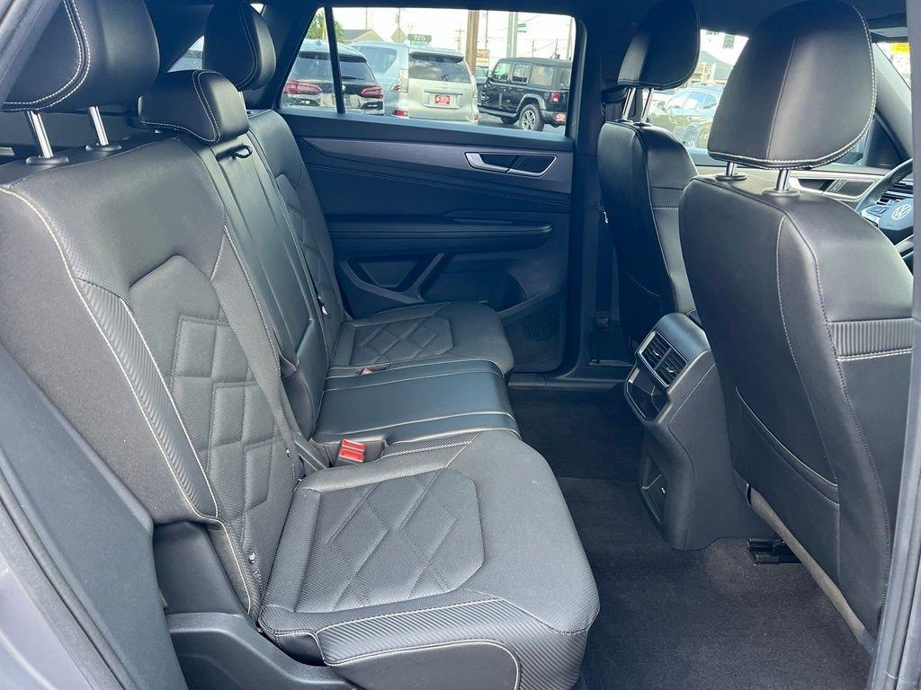 Volkswagen Atlas Cross Sport SE 4MOTION 2024