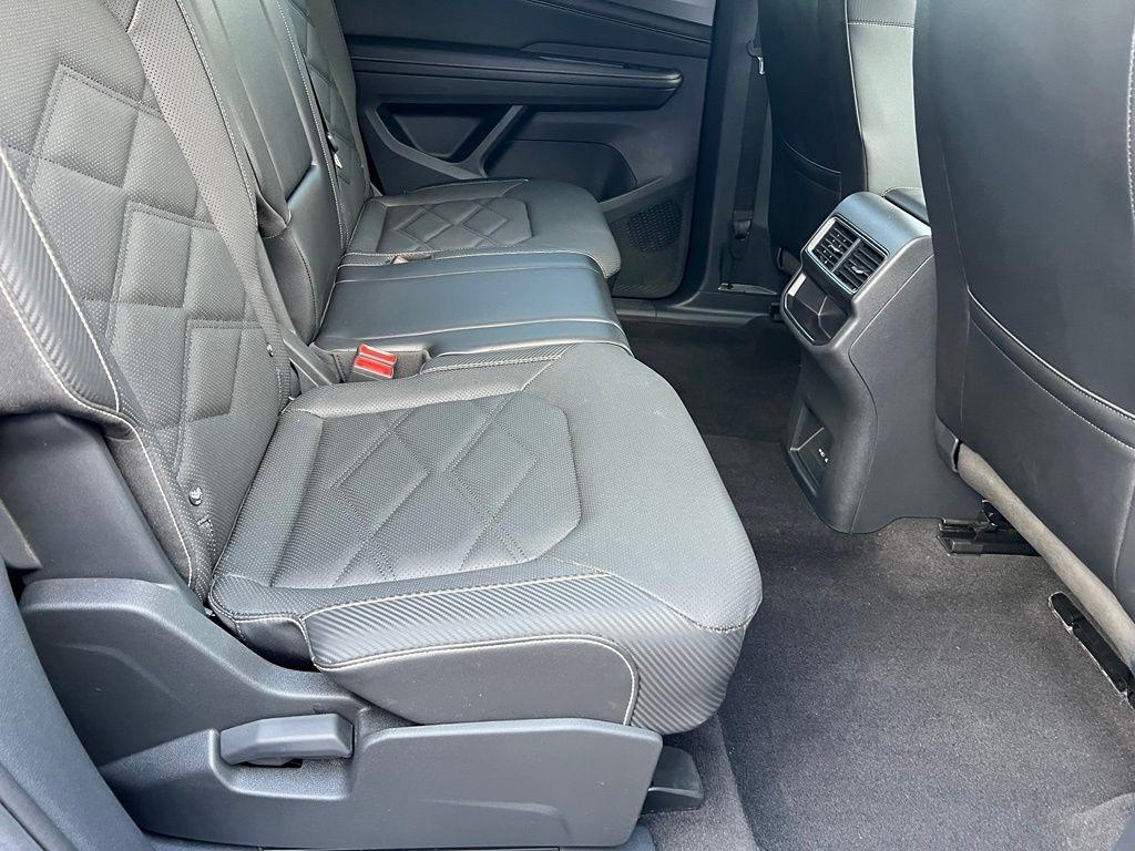 Volkswagen Atlas Cross Sport SE 4MOTION 2024
