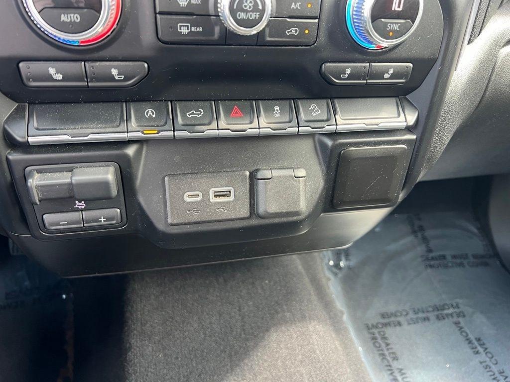 GMC Sierra 1500 SLE Double Cab 4WD 2020