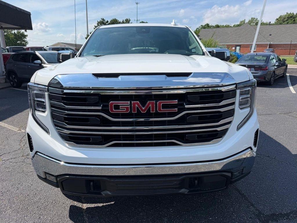 GMC Sierra 1500 SLT Crew Cab 4WD 2025