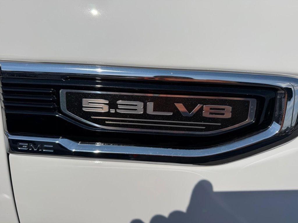 GMC Sierra 1500 SLT Crew Cab 4WD 2025