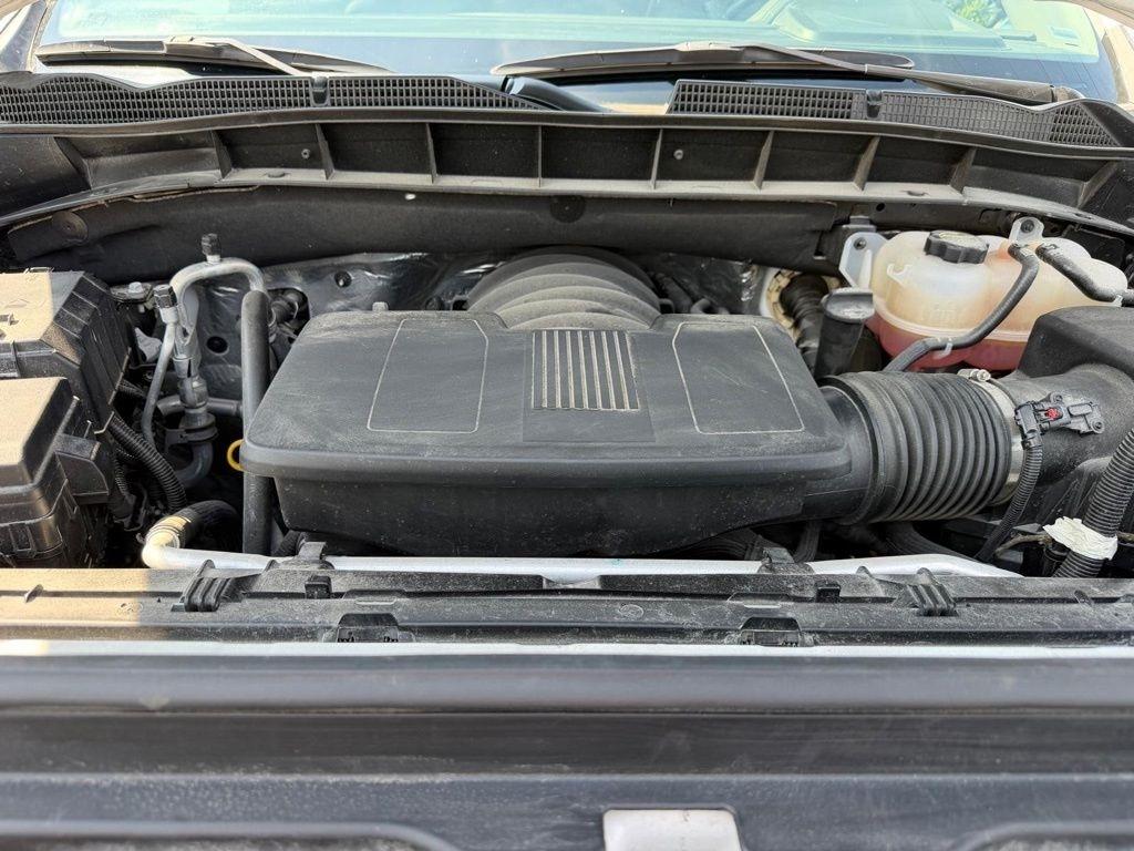 GMC Sierra 1500 SLT Crew Cab 4WD 2025