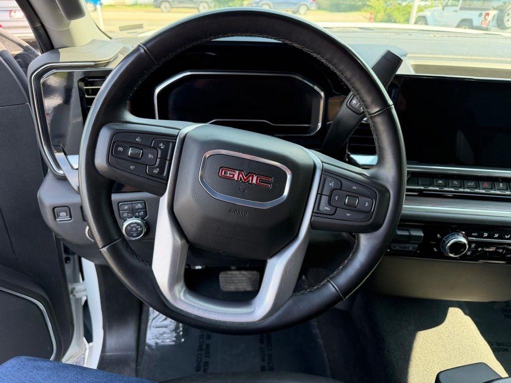 GMC Sierra 1500 SLT Crew Cab 4WD 2025