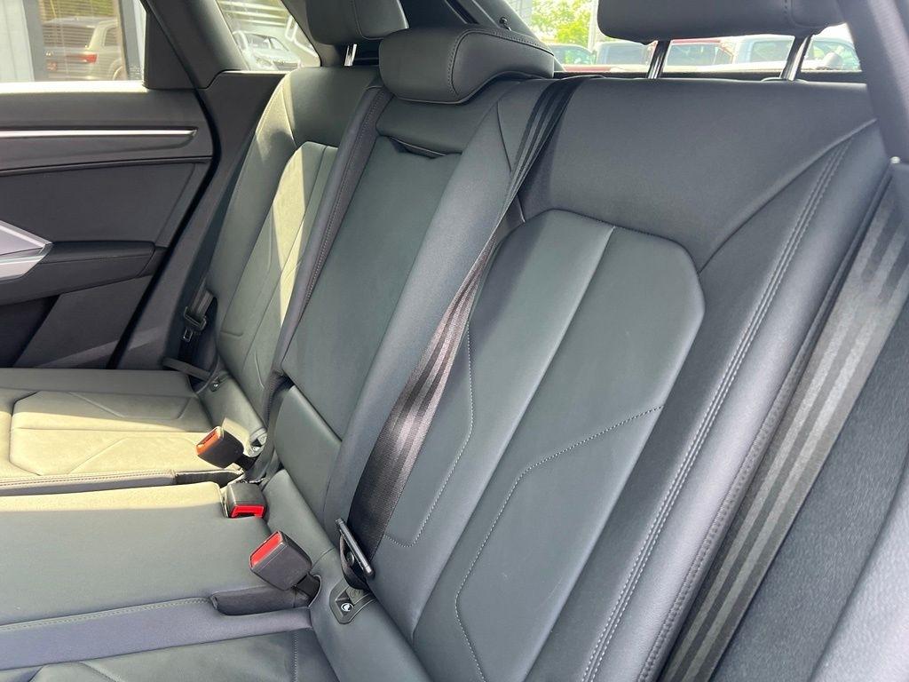 Audi Q3 S line Premium Plus quattro 2023