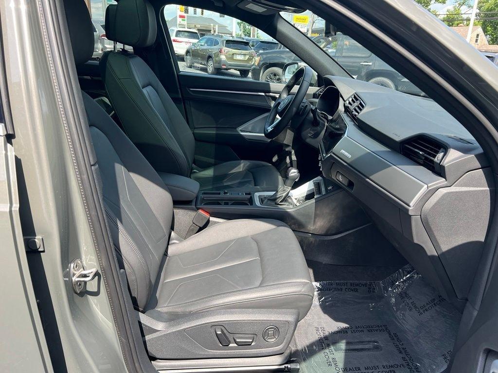 Audi Q3 S line Premium Plus quattro 2023