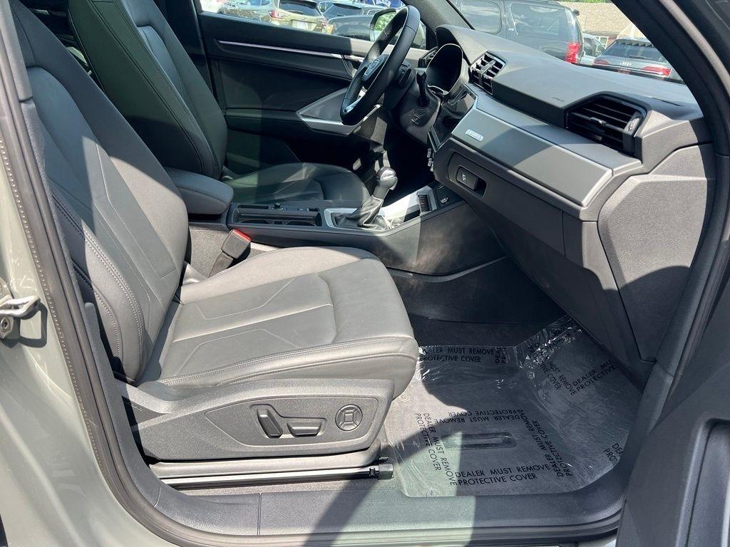 Audi Q3 S line Premium Plus quattro 2023