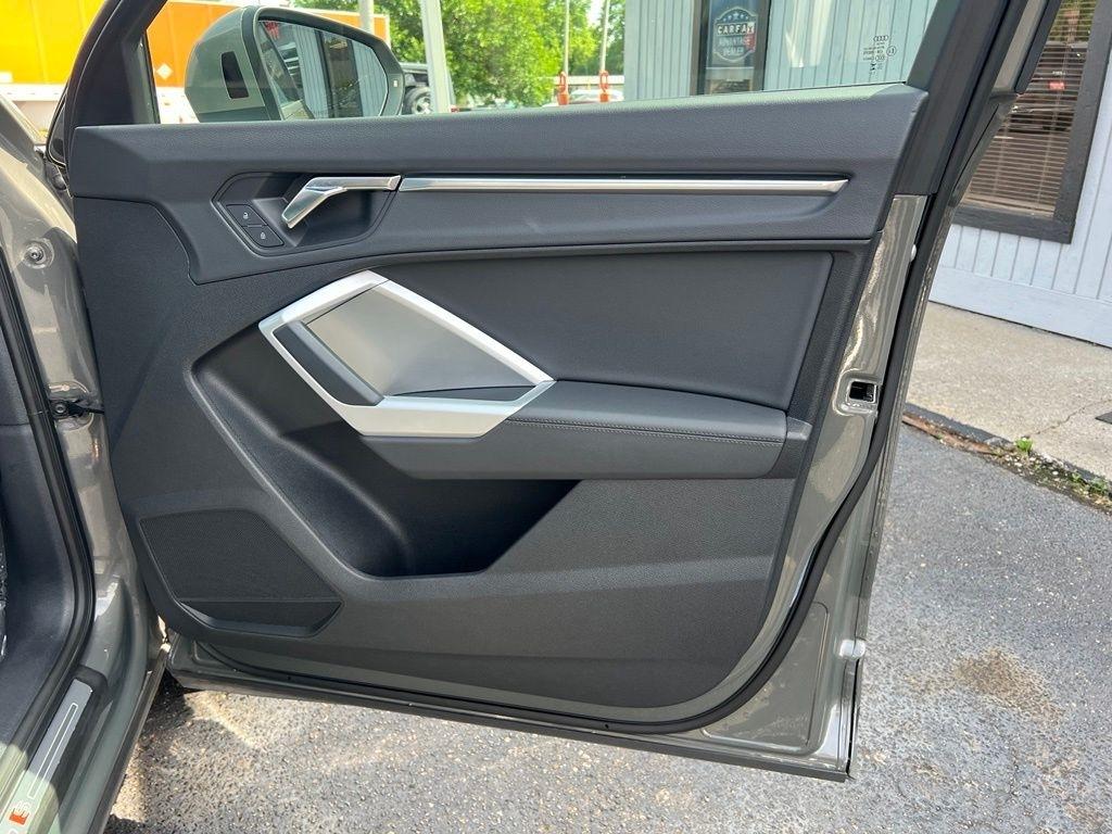 Audi Q3 S line Premium Plus quattro 2023