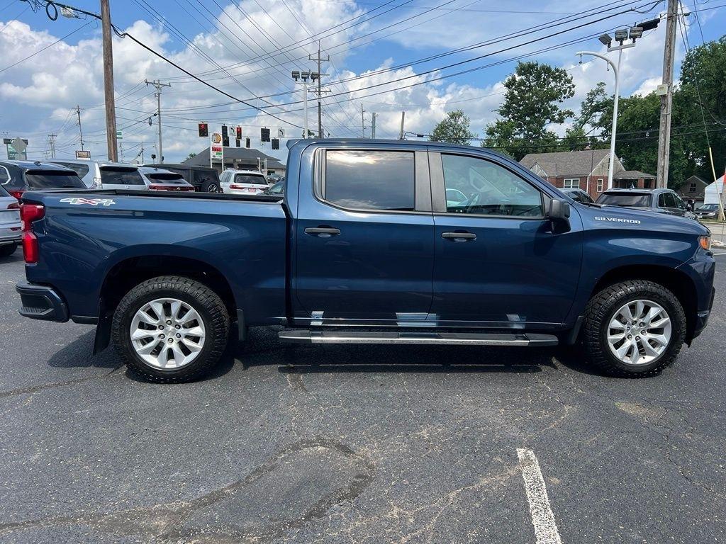 Chevrolet Silverado 1500 Custom Crew Cab Long Box 4WD 2020