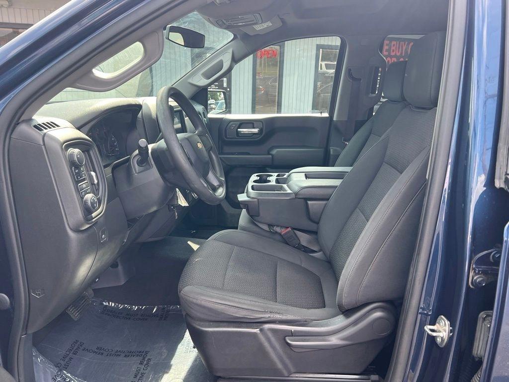 Chevrolet Silverado 1500 Custom Crew Cab Long Box 4WD 2020
