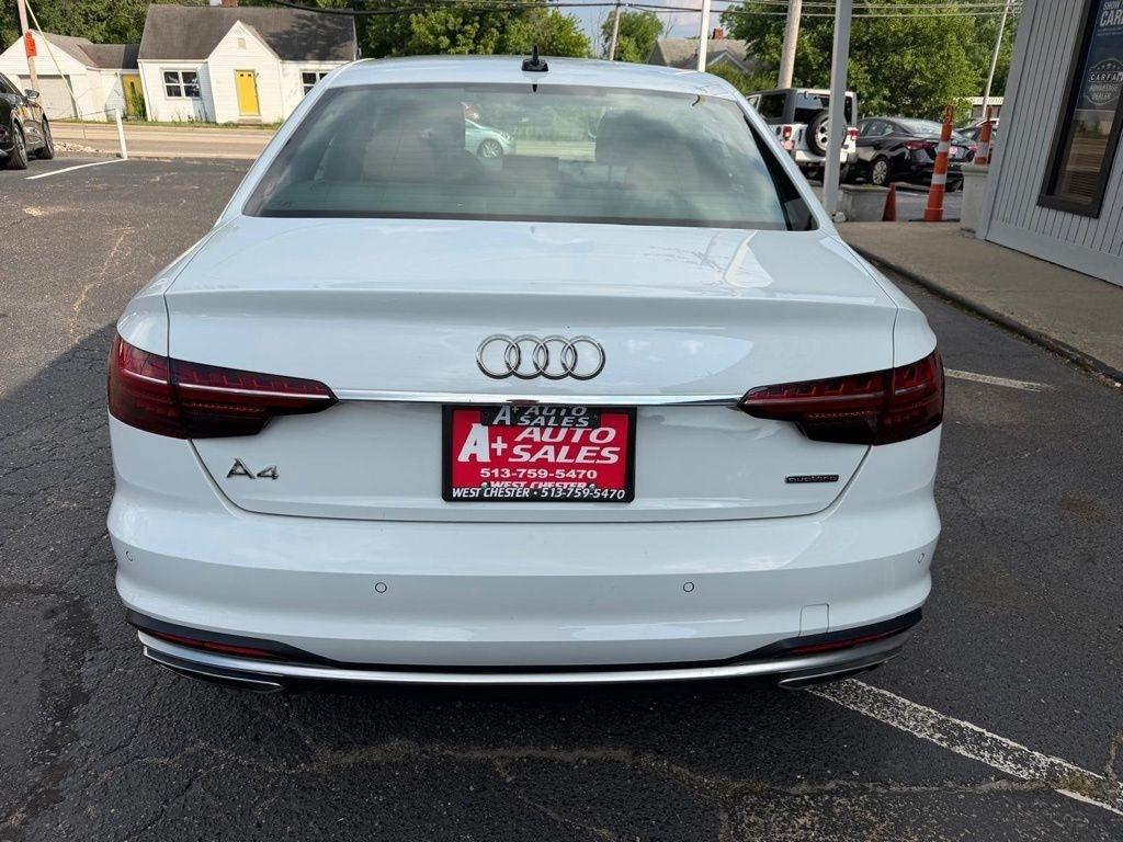 Audi A4 Premium Plus 45 TFSI quattro 2024