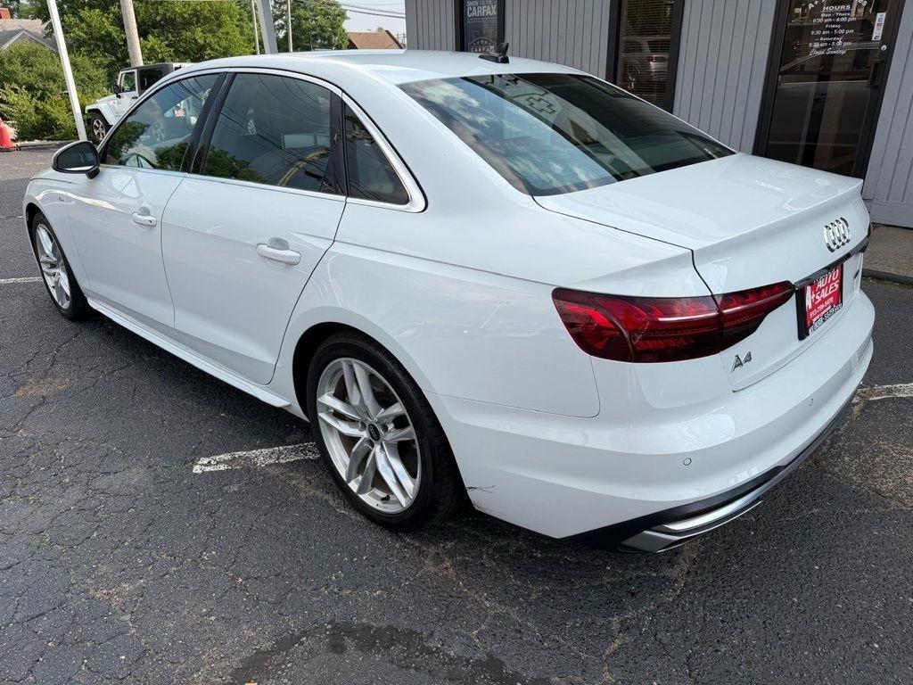 Audi A4 Premium Plus 45 TFSI quattro 2024