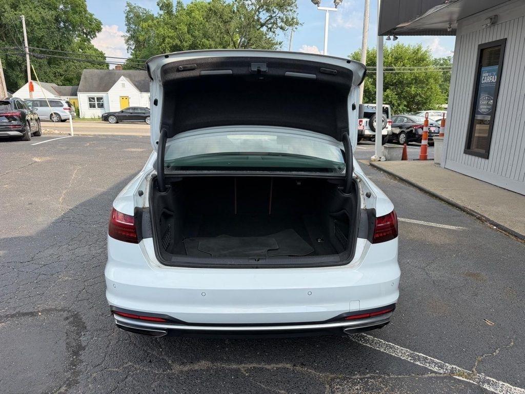 Audi A4 Premium Plus 45 TFSI quattro 2024