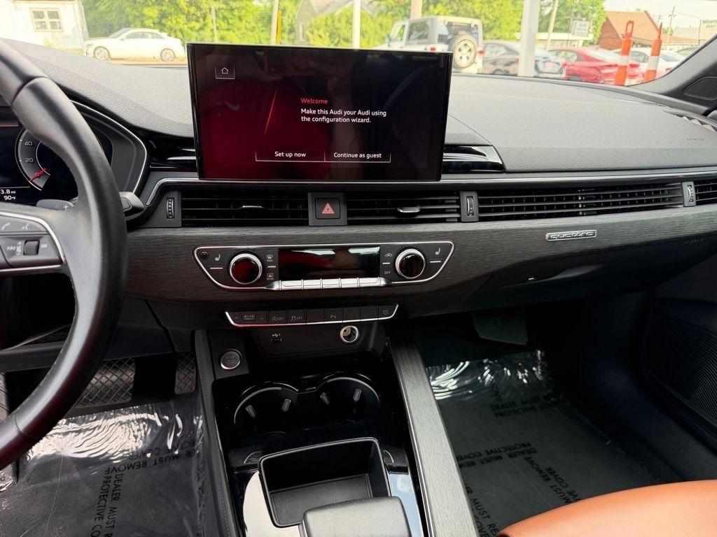 Audi A4 Premium Plus 45 TFSI quattro 2024