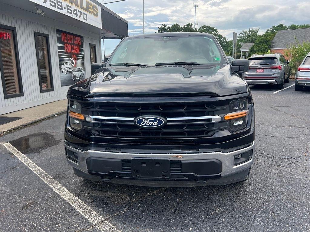 Ford F-150 XLT SuperCrew 4WD 2025