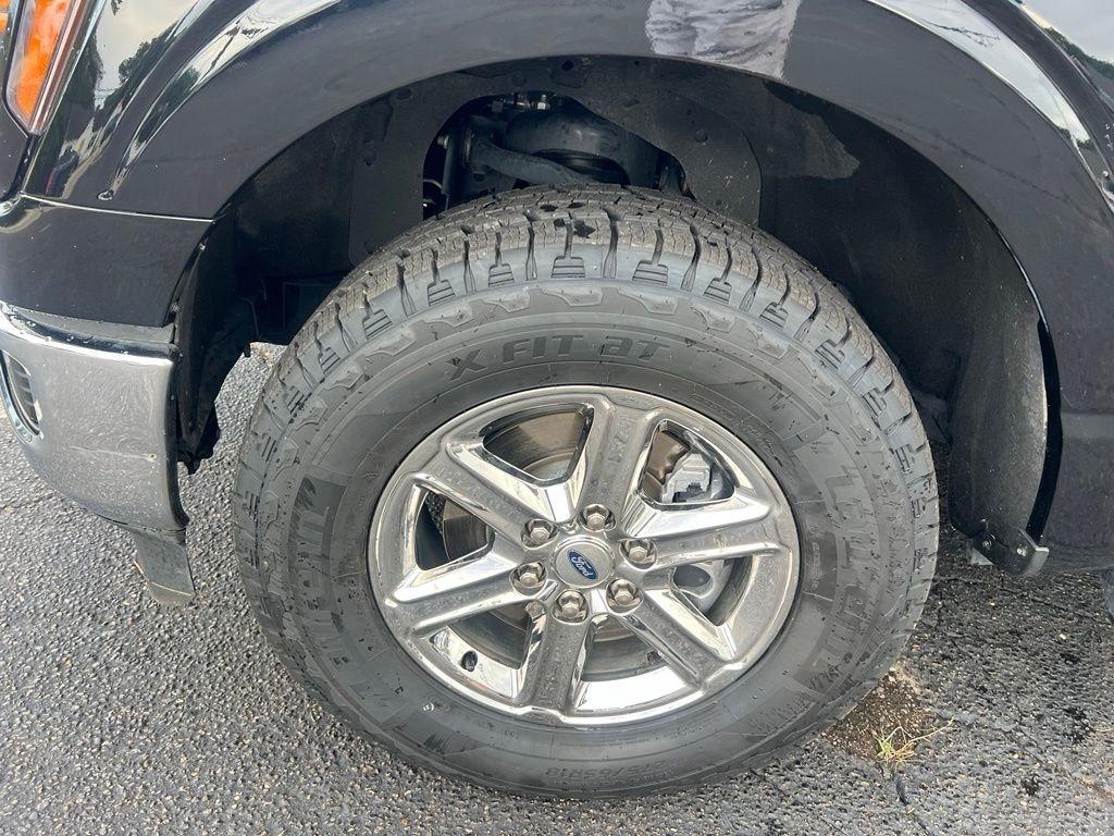 Ford F-150 XLT SuperCrew 4WD 2025