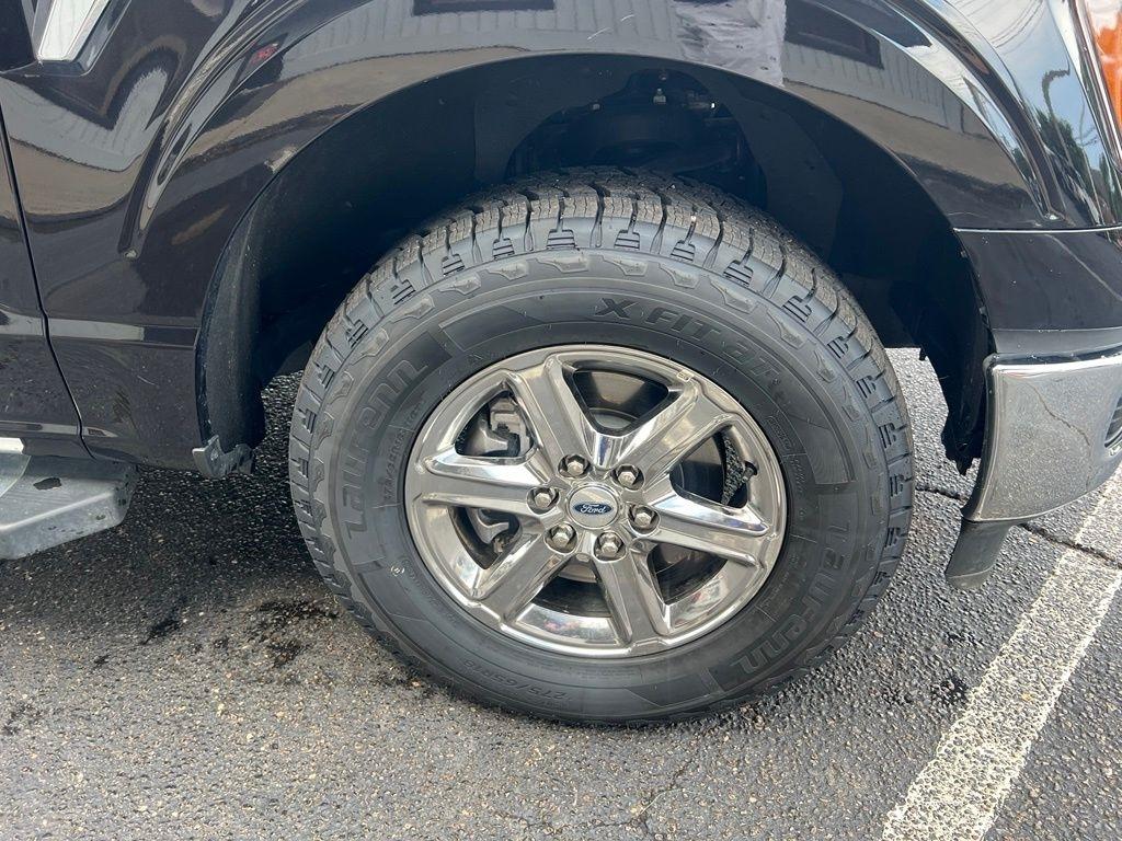 Ford F-150 XLT SuperCrew 4WD 2025