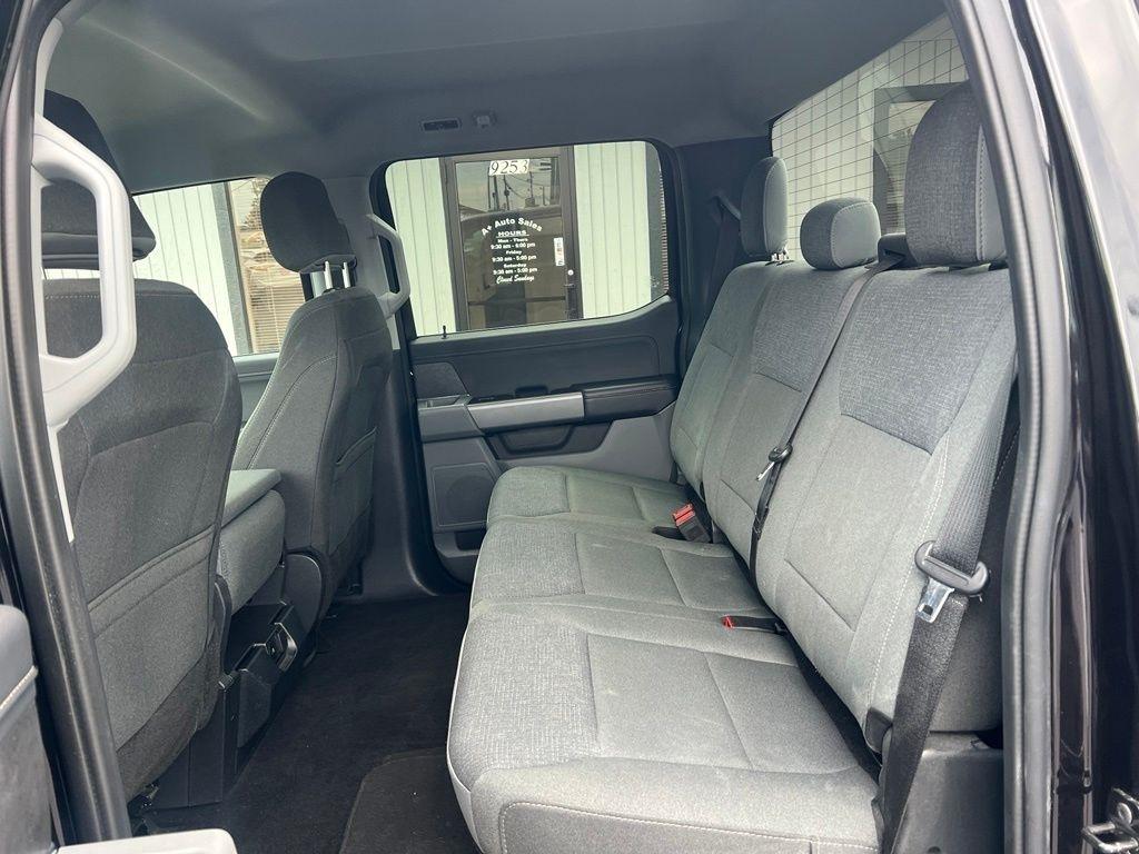 Ford F-150 XLT SuperCrew 4WD 2025