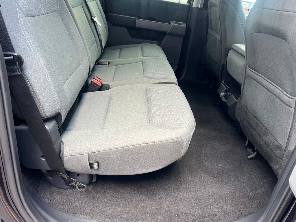 Ford F-150 XLT SuperCrew 4WD 2025