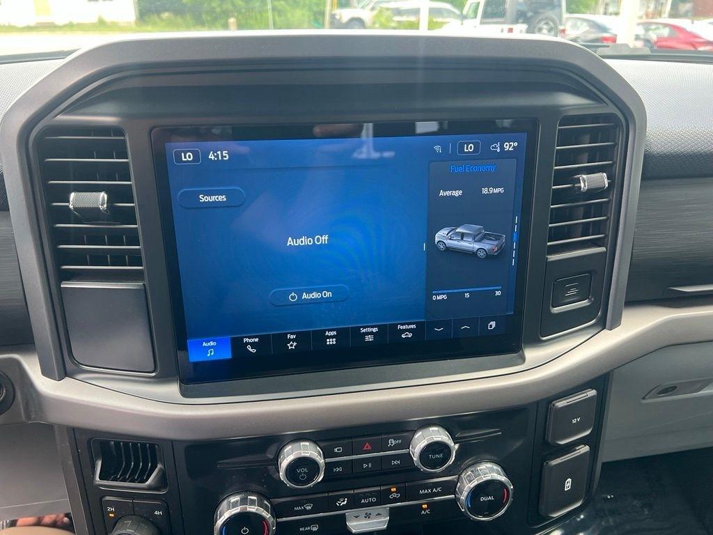 Ford F-150 XLT SuperCrew 4WD 2025