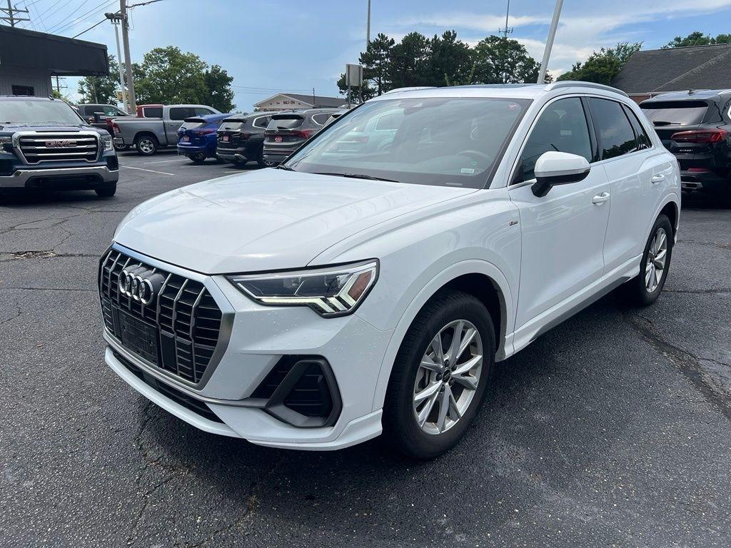 Audi Q3 S line Premium quattro 2025