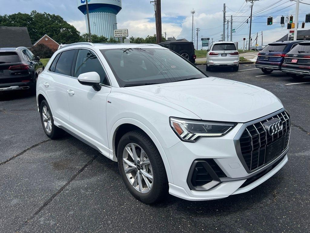 Audi Q3 S line Premium quattro 2025