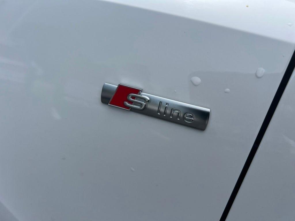Audi Q3 S line Premium quattro 2025