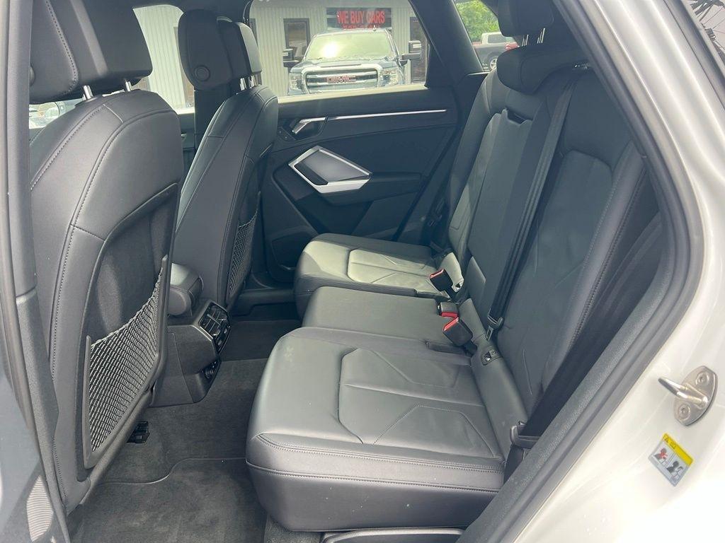 Audi Q3 S line Premium quattro 2025