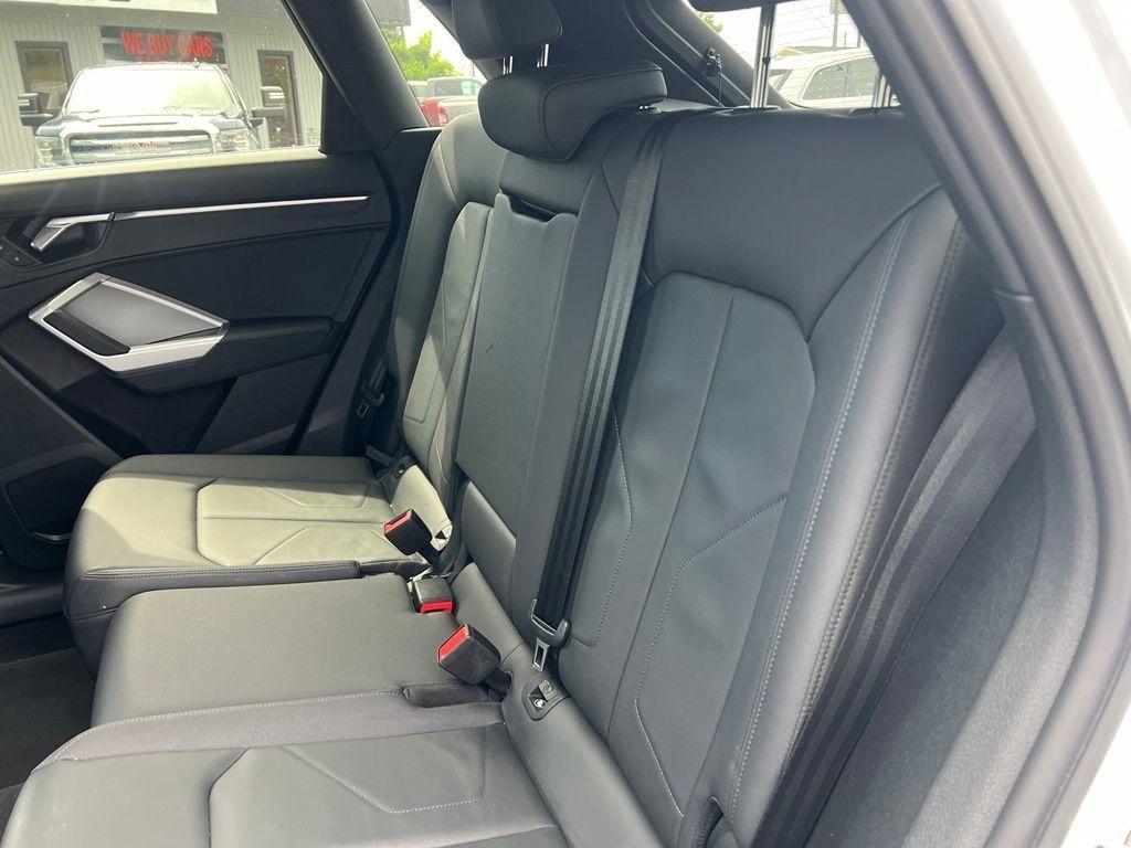 Audi Q3 S line Premium quattro 2025