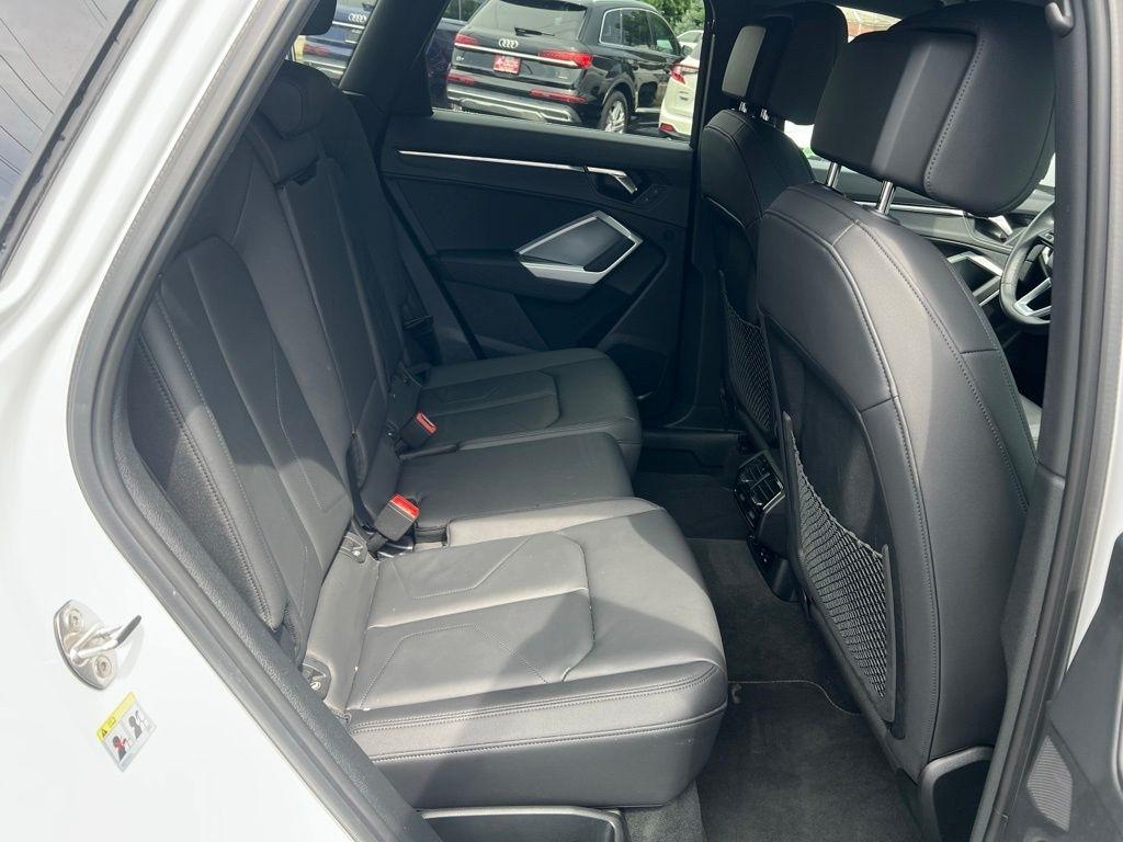 Audi Q3 S line Premium quattro 2025