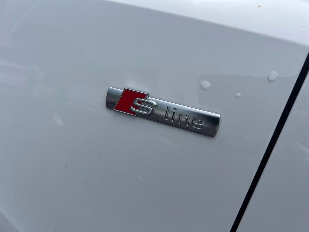 Audi Q3 S line Premium quattro 2025