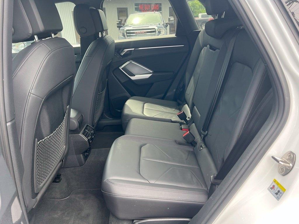 Audi Q3 S line Premium quattro 2025