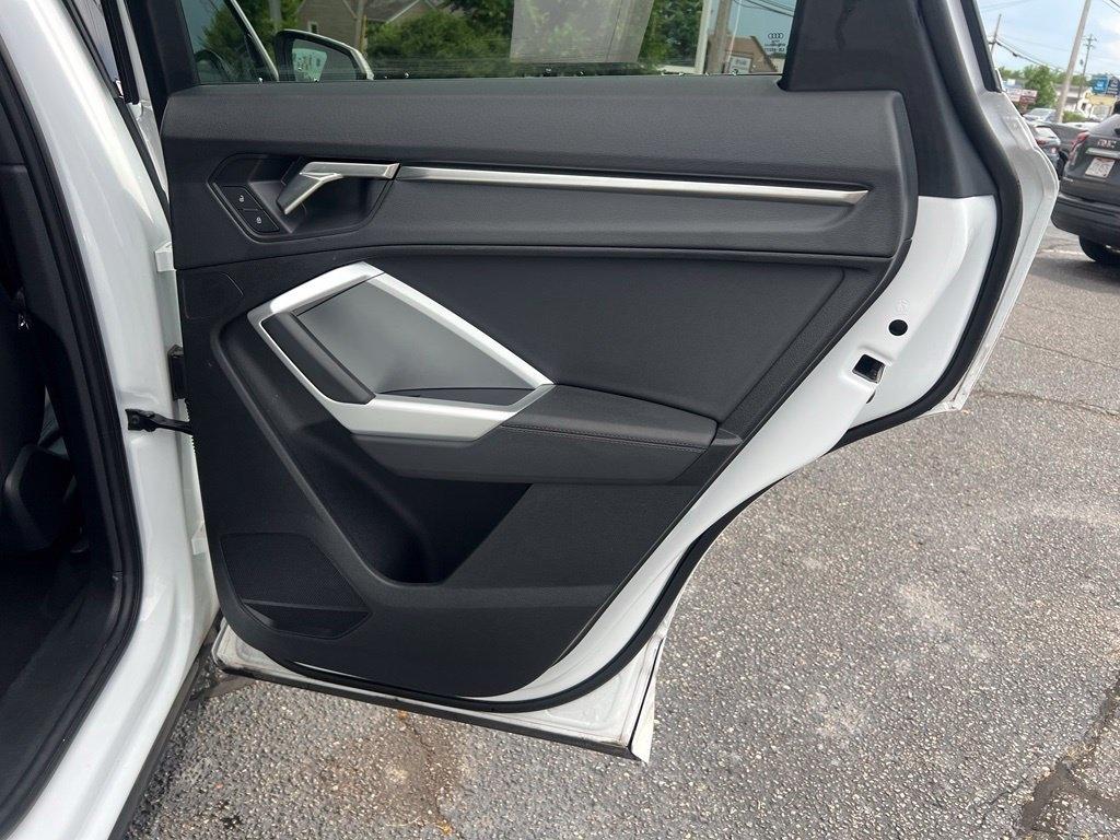 Audi Q3 S line Premium quattro 2025