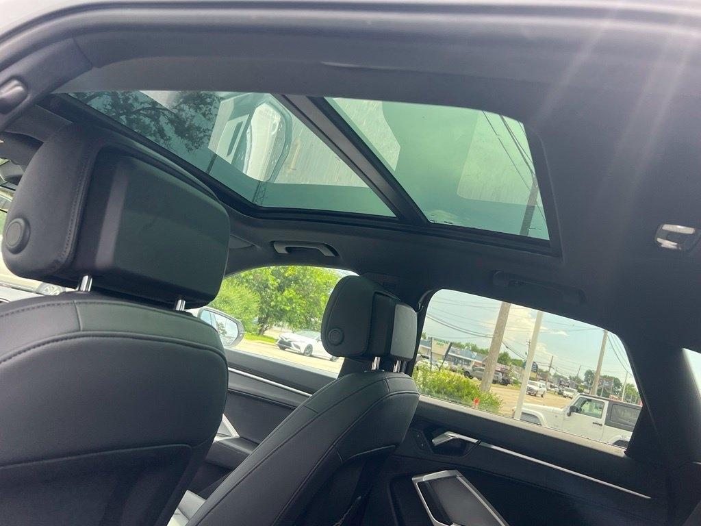 Audi Q3 S line Premium quattro 2025