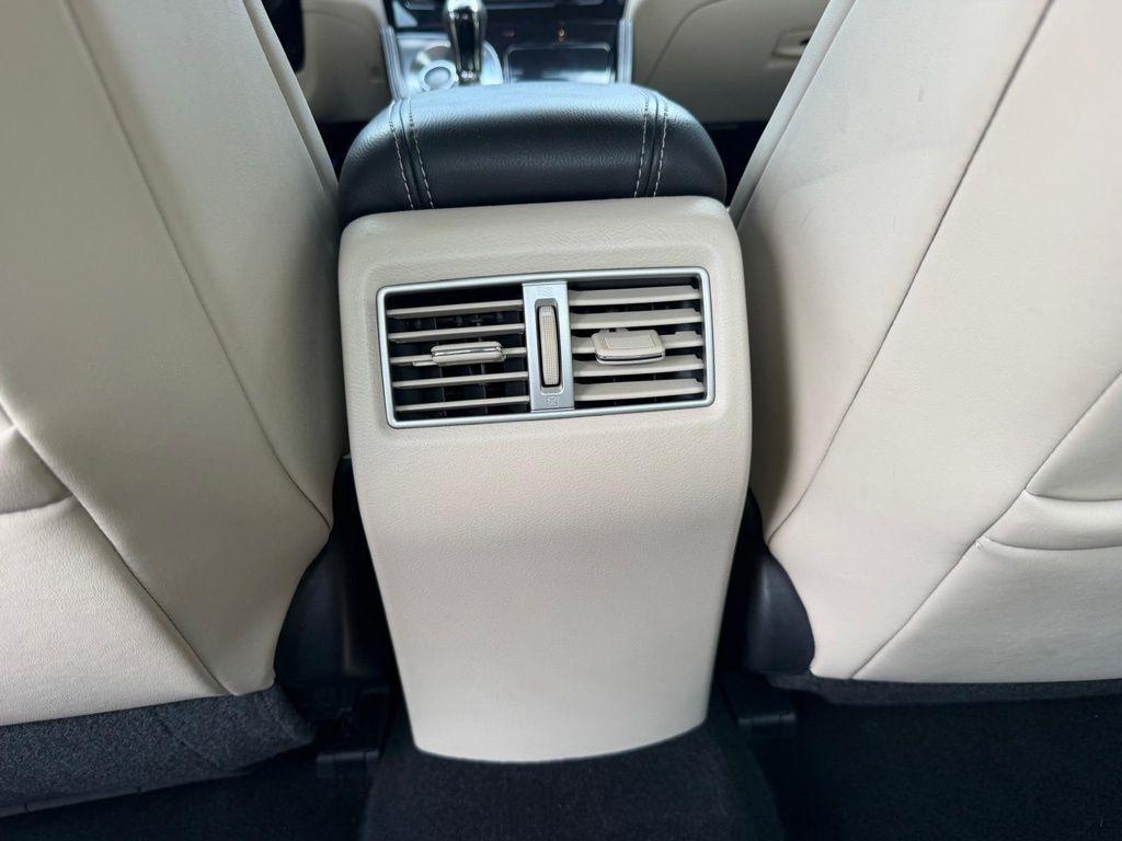 Nissan Maxima Platinum 2016